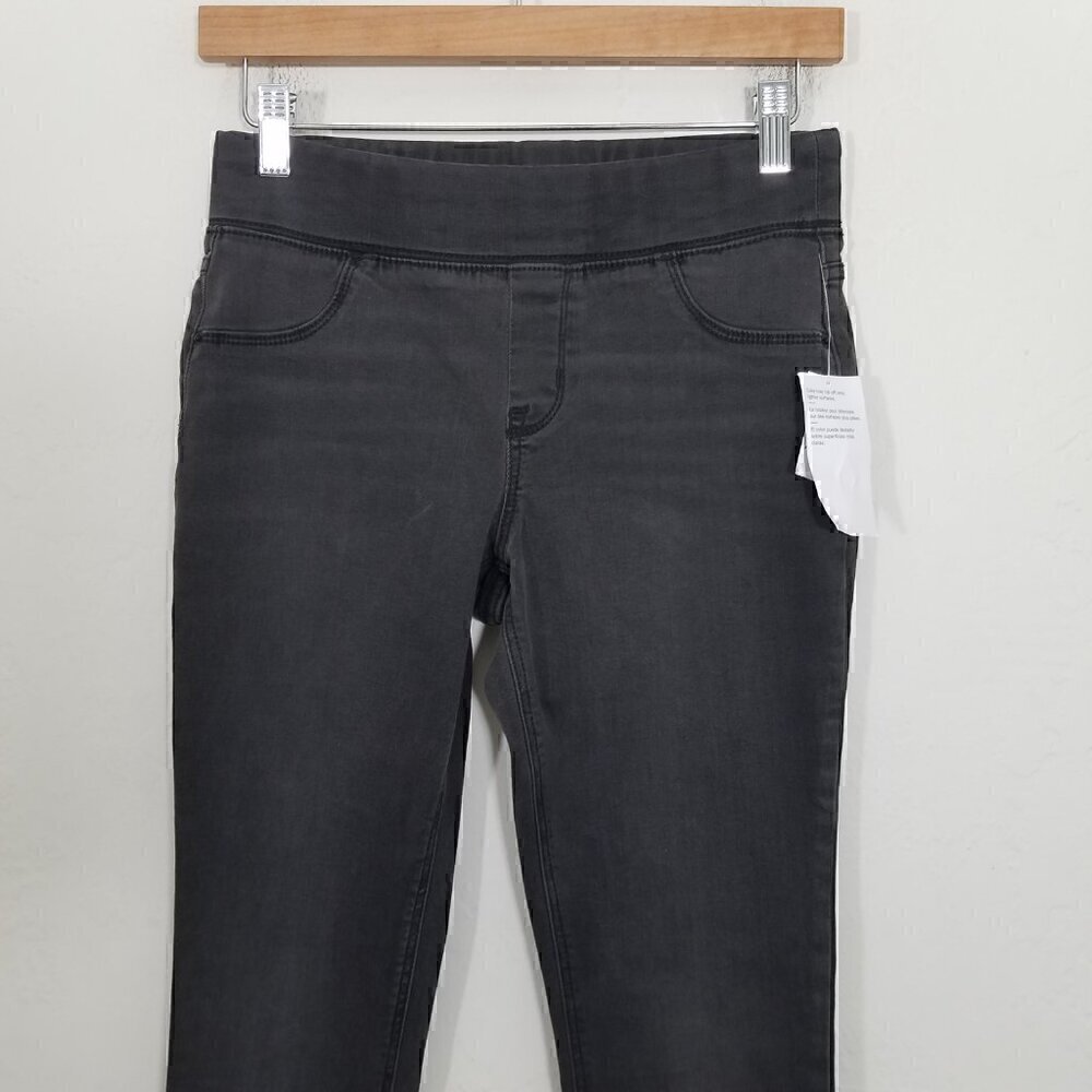 NWT Old Navy Petite Pull-On Jeans Jeggings Stretch Size 2P - Picture 2 of 6